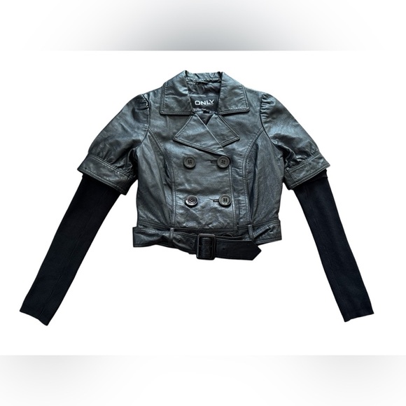 Women’s Leather Jacket Grunge Type Belted Button Close Size 40L Black - Picture 1 of 8